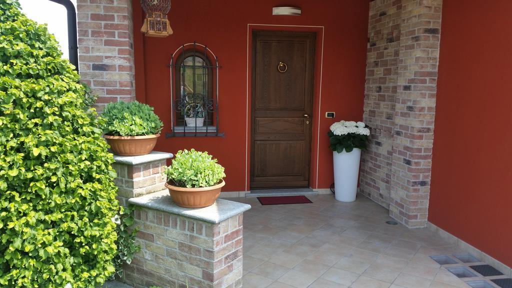 Villa Laura B&B Фоссано Экстерьер фото